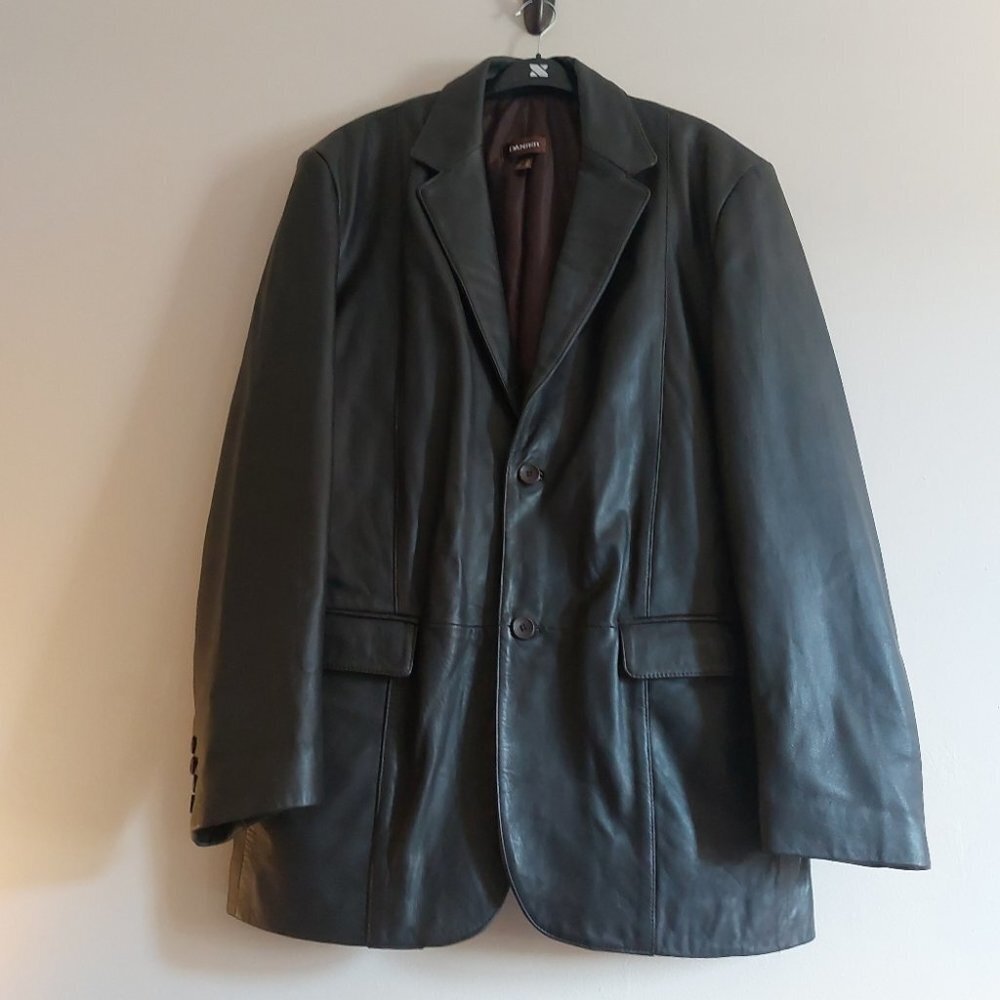 Danier leather size XL